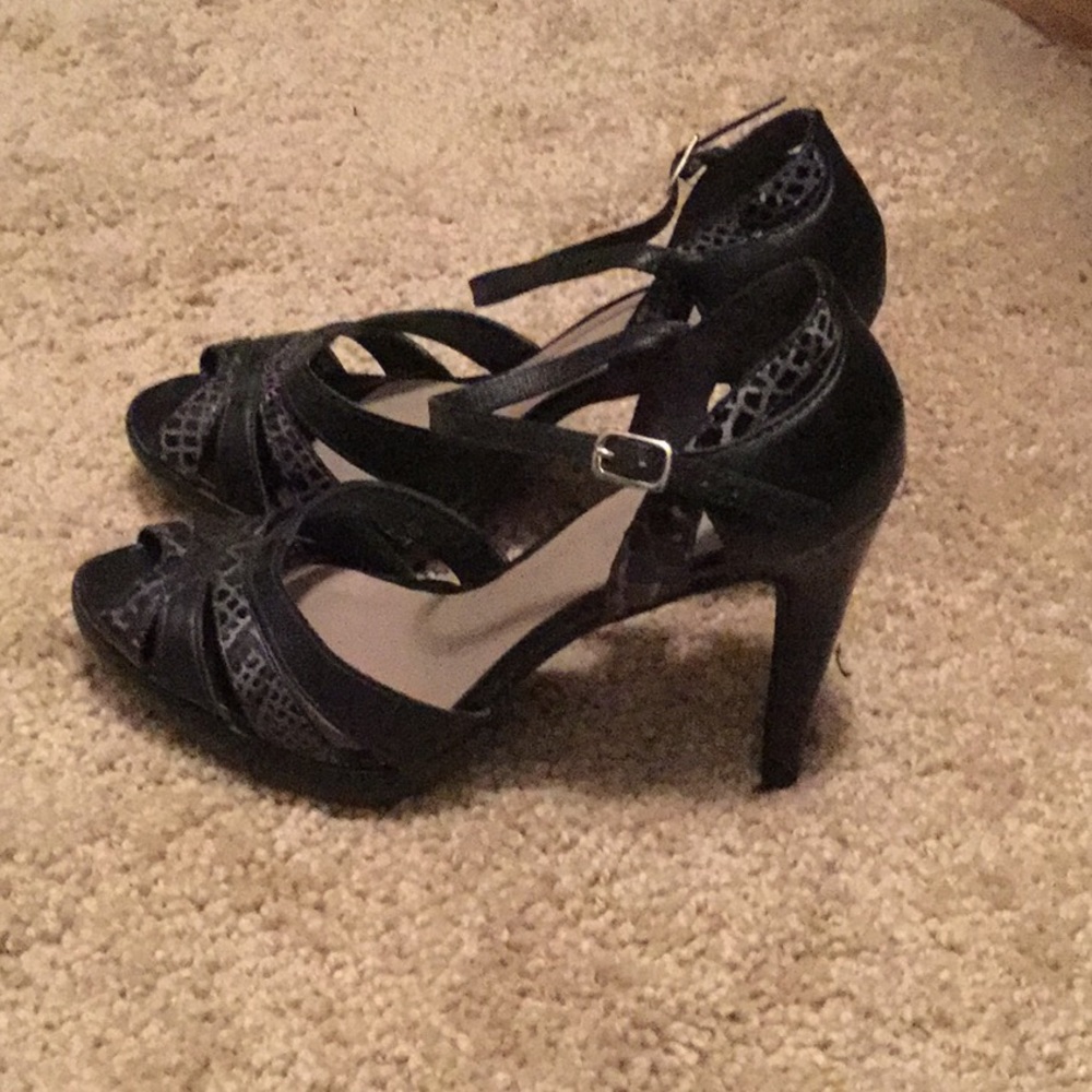 Cathy Jean leather heels